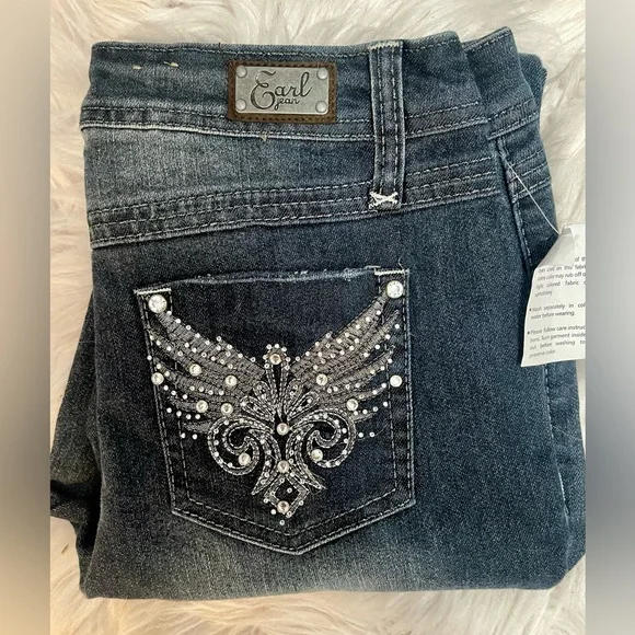 EARL Jeans Rhinestone Butterfly size 6 Waist 30 Inch Length 30 Inch NWT - Picture 10 of 10